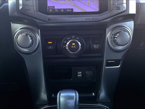 Used 2018 Toyota 4Runner SR5 Premium image 41