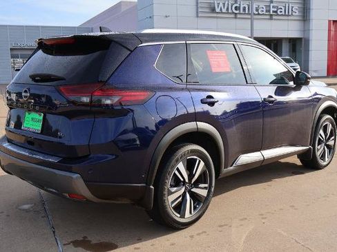 Certified 2024 Nissan Rogue SL w/ SL Premium Package FWD image 6