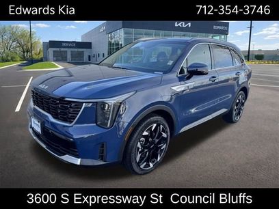 New 2025 Kia Sorento EX w/ Panoramic Sunroof Package