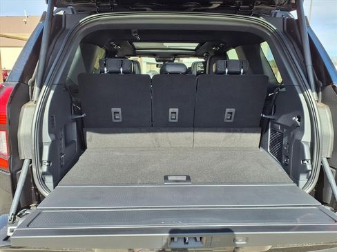 New 2026 Ford Expedition Platinum w/ Stealth Appearance Package image 23