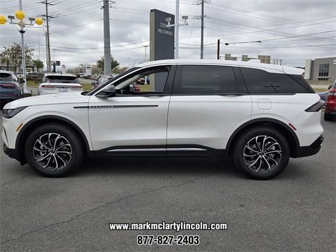 New 2026 Lincoln Nautilus Premier w/ Equipment Group 102A image 4