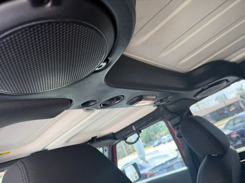 Used 2013 Jeep Wrangler Unlimited Sport image 12