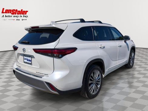Used 2020 Toyota Highlander Platinum AWD/4WD image 5