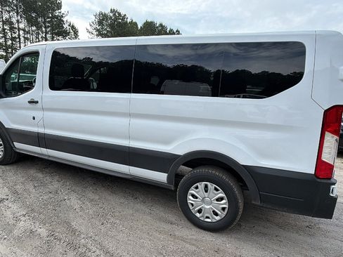 Used 2025 Ford Transit 350 XLT RWD image 10
