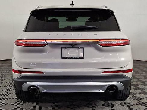 Used 2022 Lincoln Corsair AWD w/ Equipment Group 101A image 8