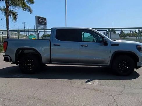 Used 2024 GMC Sierra 1500 Pro w/ Graphite Edition RWD image 9