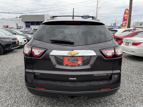Used 2015 Chevrolet Traverse LT image 7