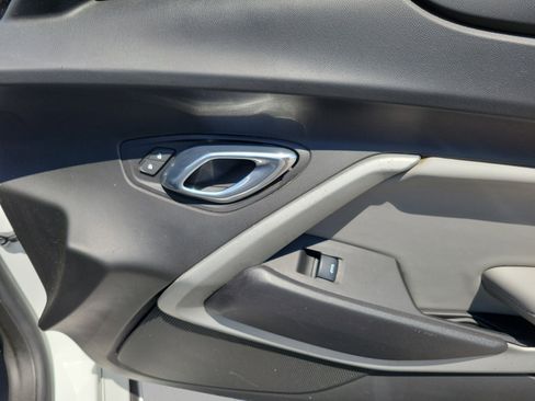 Used 2017 Chevrolet Camaro LT RWD image 24
