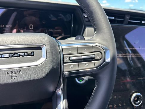 New 2026 GMC Terrain Denali AWD/4WD image 23