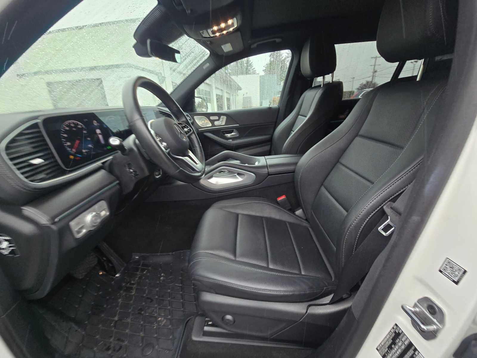 Used 2021 Mercedes-Benz GLS 450 4MATIC image 21