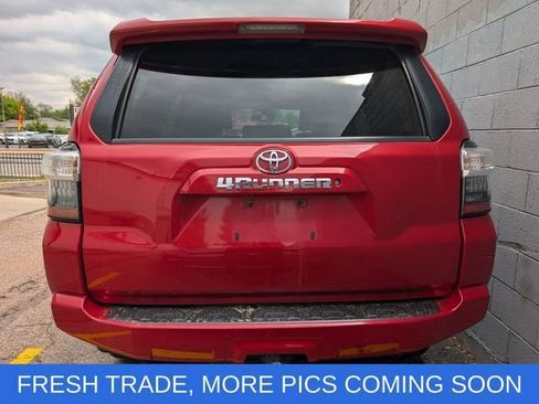 Used 2017 Toyota 4Runner SR5 Premium AWD/4WD image 5