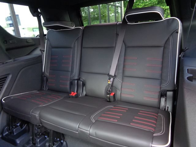 Used 2026 GMC Yukon AT4 Ultimate AWD/4WD image 18