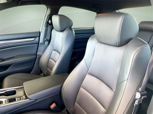 Used 2020 Honda Accord Sport image 15