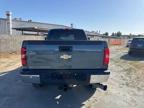 Used 2011 Chevrolet Silverado 2500 LT w/ Interior Plus Package image 6