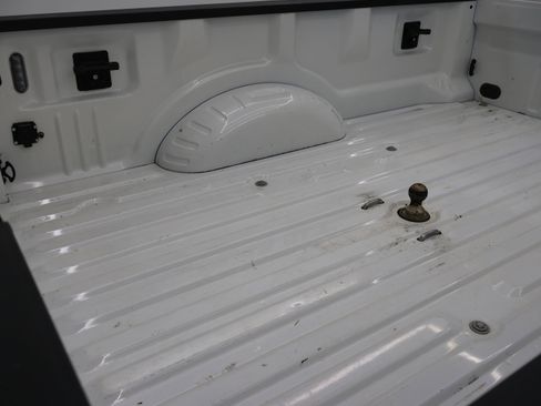 Used 2023 Ford F350 Lariat w/ FX4 Off-Road Package image 6