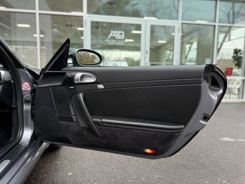 Used 2006 Porsche 911 Carrera S image 38