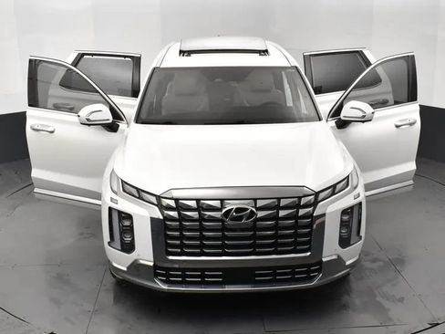 Used 2023 Hyundai Palisade Calligraphy FWD image 10
