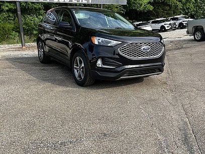 Used 2023 Ford Edge SEL w/ Convenience Package