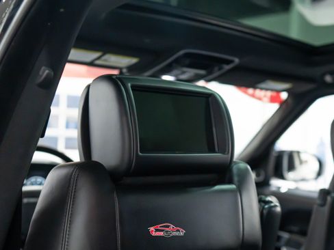 Used 2017 Land Rover Range Rover Long Wheelbase Supercharged image 23