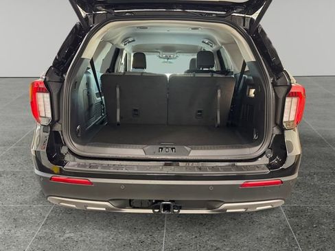 Used 2026 Ford Explorer Active w/ Active Comfort Package AWD/4WD image 13