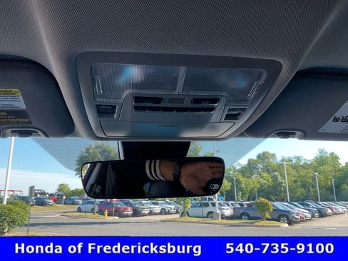 Used 2018 Toyota Highlander XLE AWD/4WD image 38