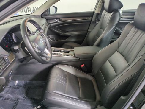 Used 2021 Honda Accord EX-L image 9