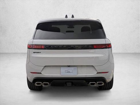 New 2025 Land Rover Range Rover Sport Dynamic SE image 8