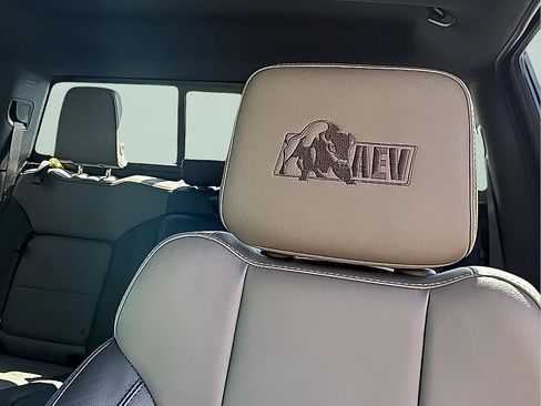 Used 2025 Chevrolet Silverado 2500 ZR2 w/ ZR2 Bison Edition AWD/4WD image 13