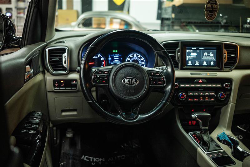 Used 2019 Kia Sportage EX AWD/4WD image 15