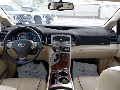 Used 2009 Toyota Venza AWD image 26
