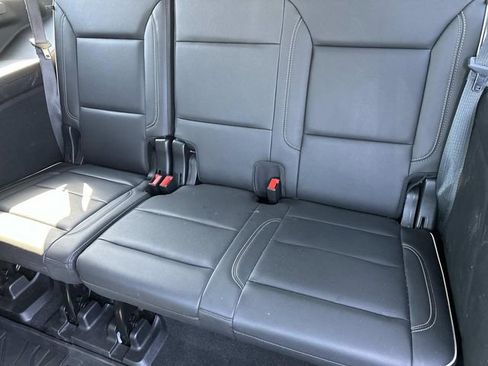 Used 2021 Chevrolet Tahoe Premier w/ Premium Package image 28