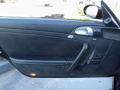 Used 2007 Porsche 911 Carrera S image 39