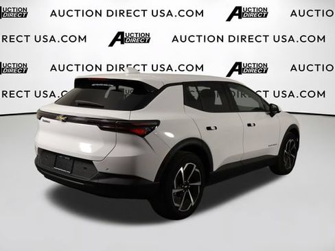 Used 2025 Chevrolet Equinox EV LT FWD image 38