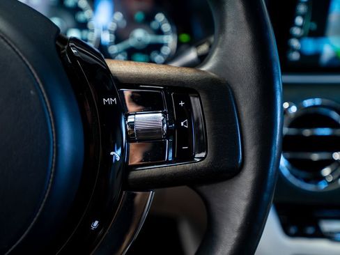 Used 2022 Rolls-Royce Ghost w/ Ghost Package AWD/4WD image 29