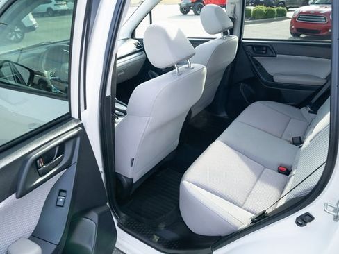 Used 2018 Subaru Forester 2.5i Premium image 27