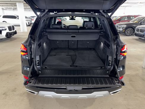 Certified 2024 BMW X5 sDrive40i w/ Executive Package image 13