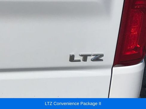 Used 2024 Chevrolet Silverado 1500 LTZ AWD/4WD image 3