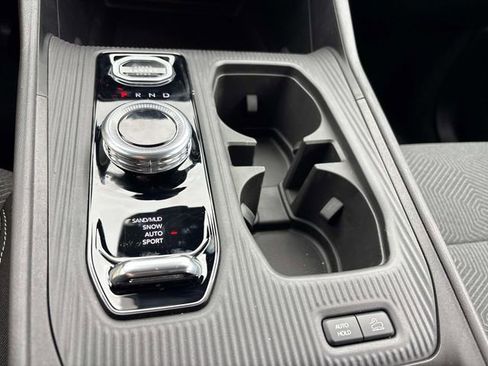 New 2026 Jeep Cherokee Laredo image 12