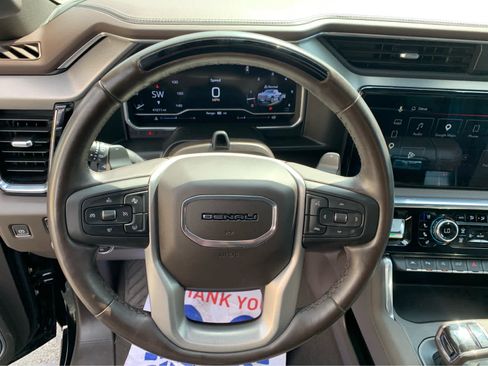 Used 2024 GMC Sierra 1500 Denali AWD/4WD image 15