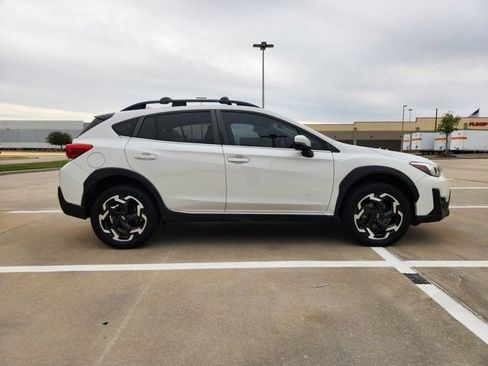 Used 2021 Subaru Crosstrek 2.5i Limited w/ Moonroof Package 2 image 4