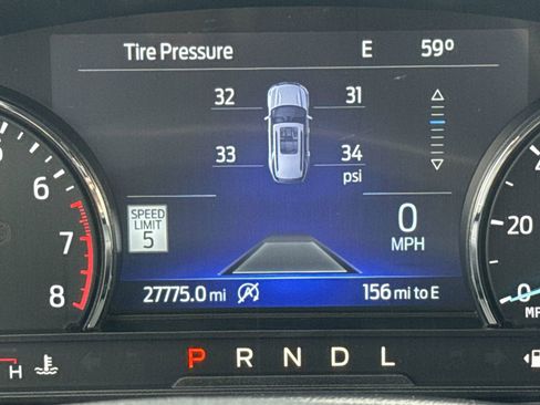 Used 2024 Ford Explorer Limited image 22