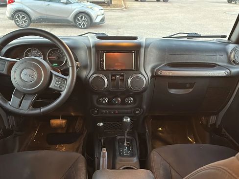 Used 2015 Jeep Wrangler Sport w/ Quick Order Package 24S image 19