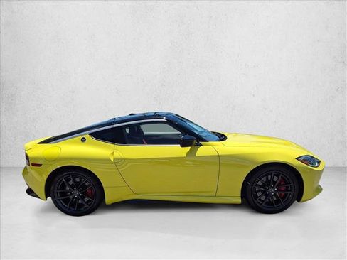 Used 2024 Nissan Z Performance w/ Floor Mat Package RWD image 4