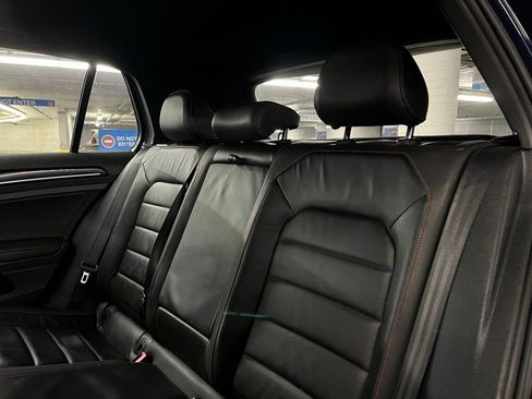 Used 2015 Volkswagen GTI Autobahn w/ Lighting Package (SEL) FWD image 20
