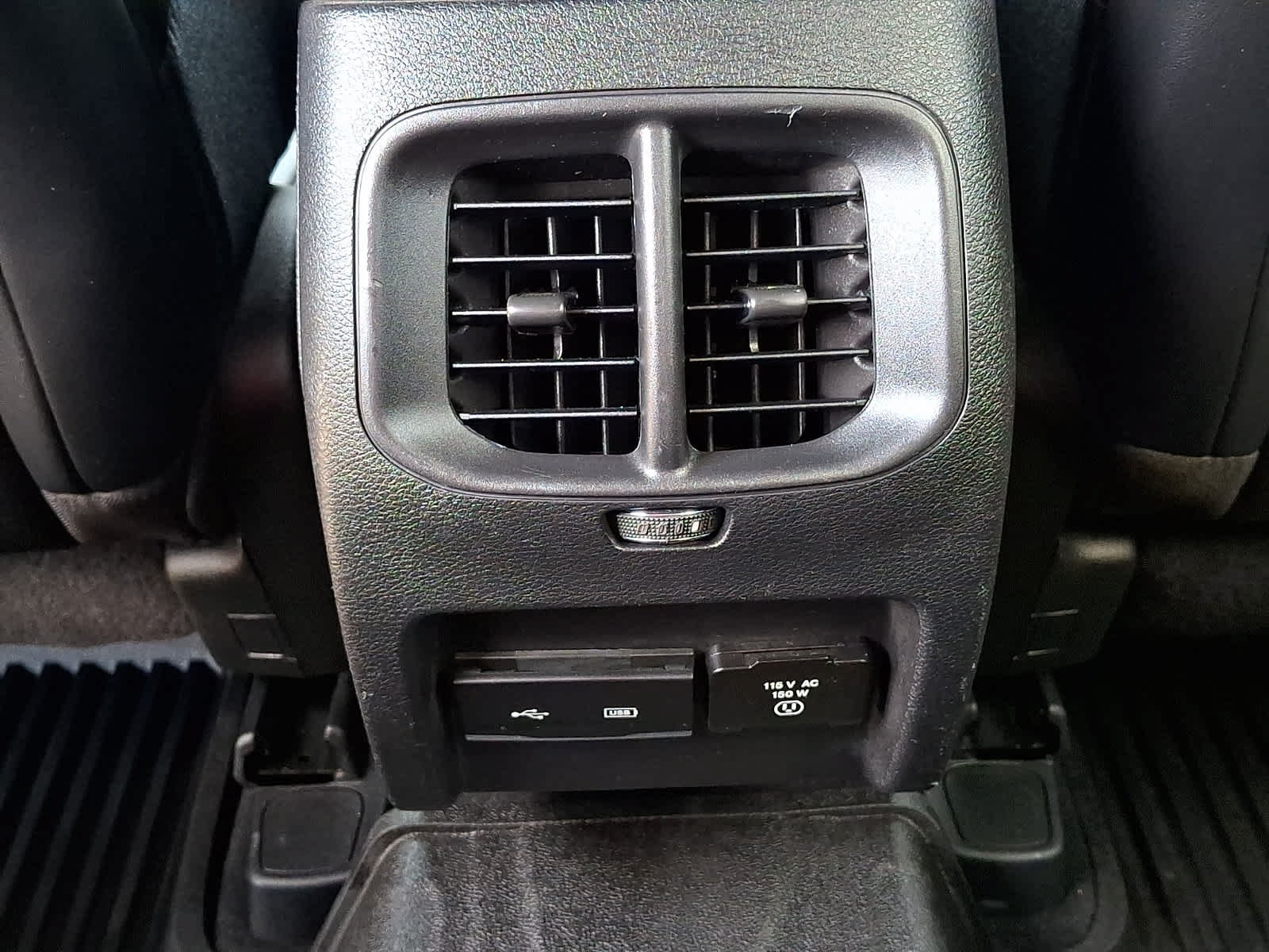 Used 2020 Jeep Cherokee High Altitude AWD/4WD image 12