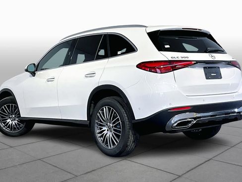 New 2026 Mercedes-Benz GLC 300 4MATIC image 3