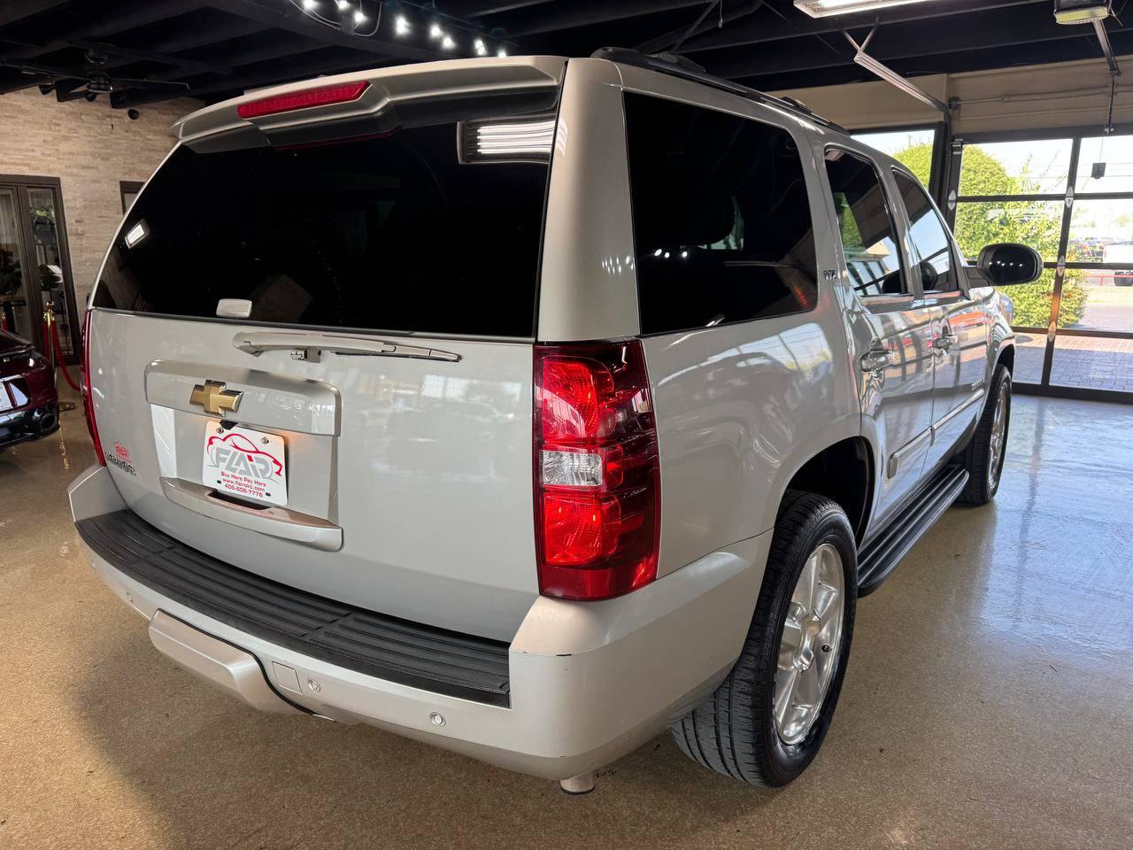 Used 2007 Chevrolet Tahoe LTZ w/ LTZ Preferred Equipment Group RWD image 7