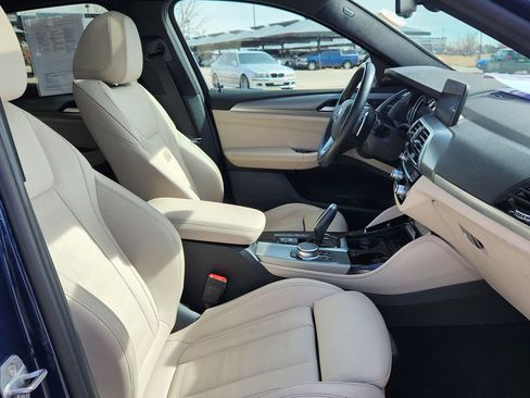 Used 2019 BMW X4 xDrive30i w/ M Sport Package 2 image 16