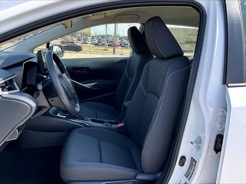 New 2026 Toyota Corolla LE image 9