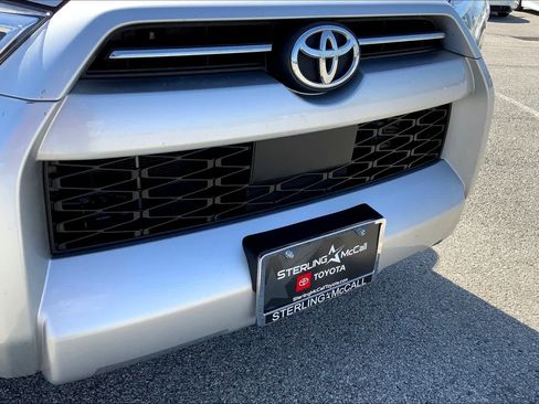 Used 2023 Toyota 4Runner SR5 Premium w/ Moonroof Package RWD image 55